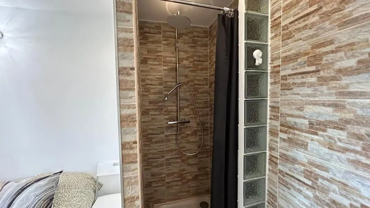 A010-Superbe Appartement Refait A Neuf Proche Croisette Cannes Apartment