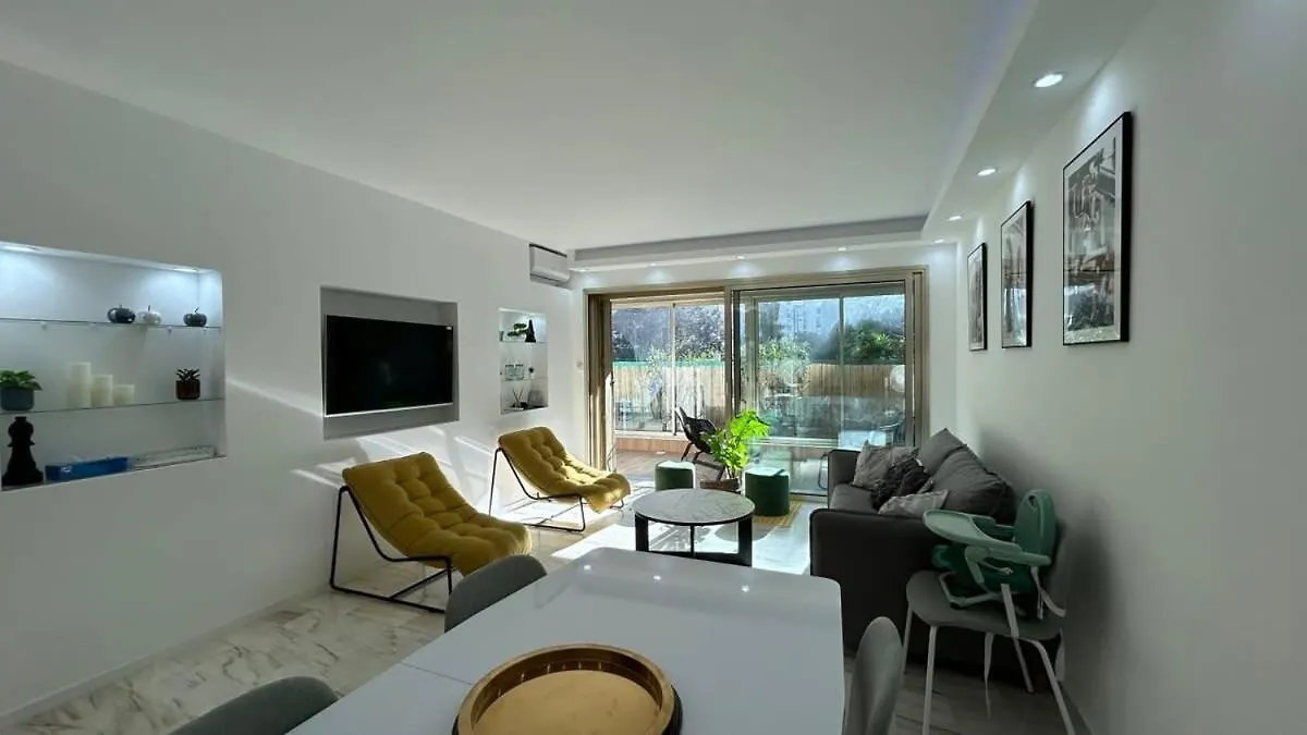 A010-Superbe Appartement Refait A Neuf Proche Croisette Cannes